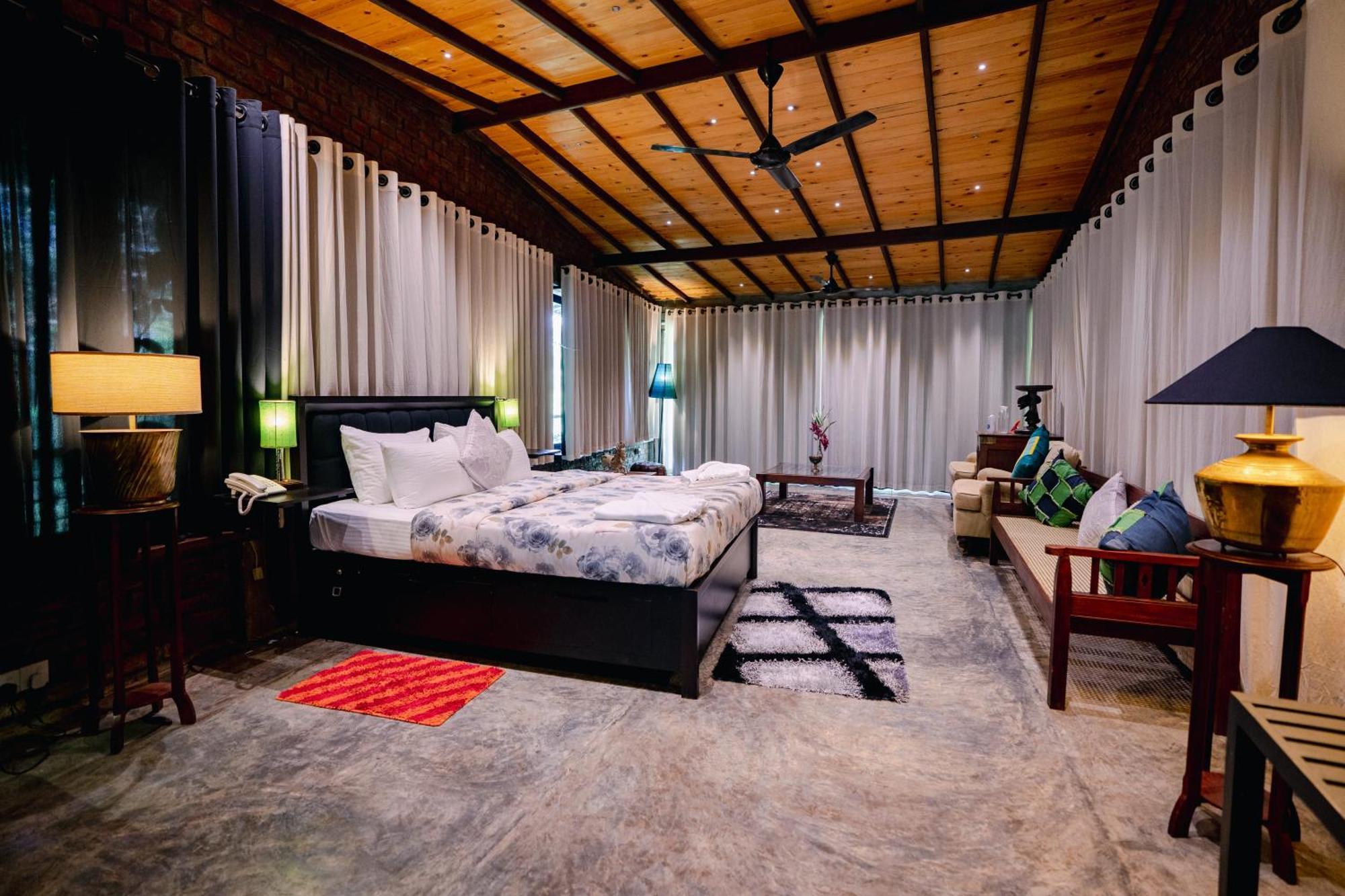 Aayu Hanthana Boutique Hotel Kandy Luaran gambar